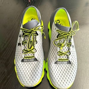 Under Armour Speedform Gemini 2 Grey/Green Running Athletic Shoes Men's Size 12